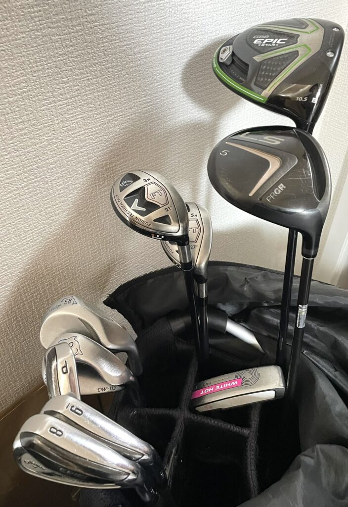 キャディバッグの中身